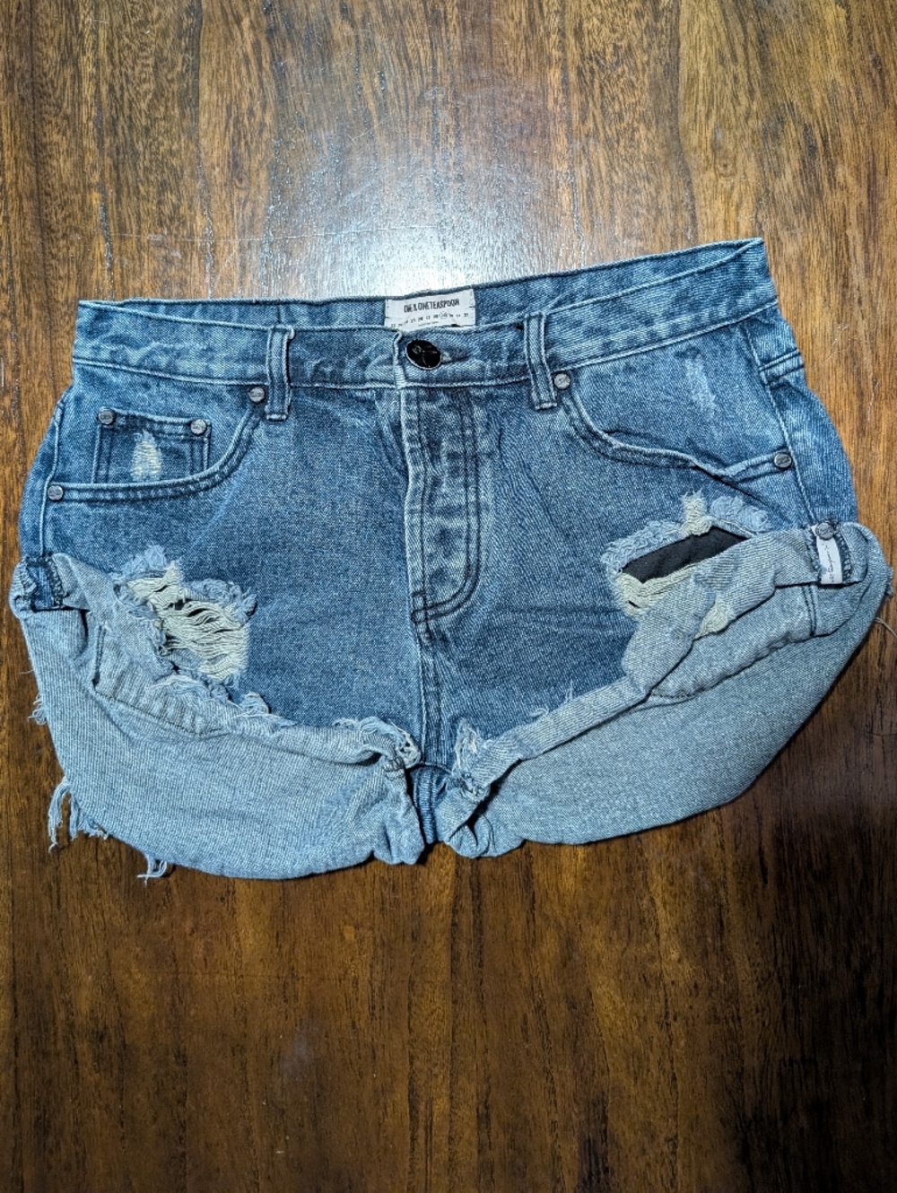 One Teaspoon Distressed Rolled-Hem Denim Shorts - Washed Blue